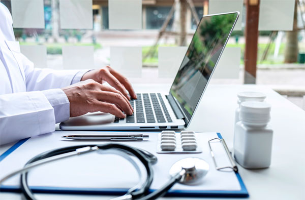 Patients et soignants connectés avec Vestalis logiciel de suivi